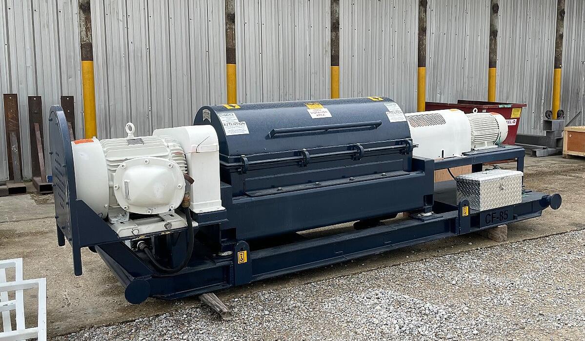 Centrifuge dewatering equipment